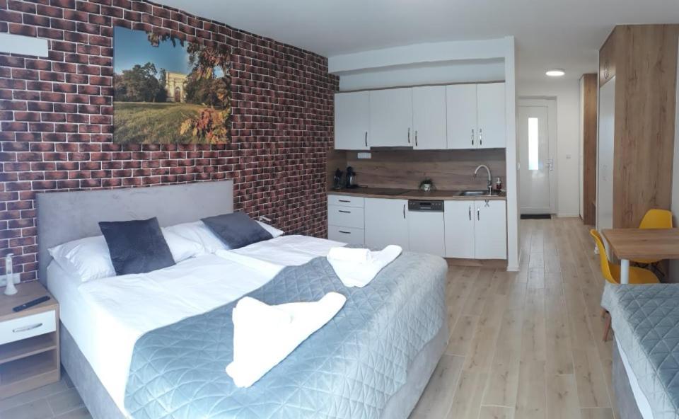 Apartmanovy Dum Na Kolonade Lednice Exteriör bild